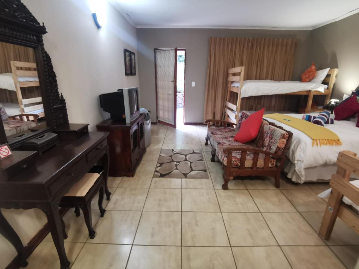 Sun Deck Lodge Hartbeespoort Exterior foto