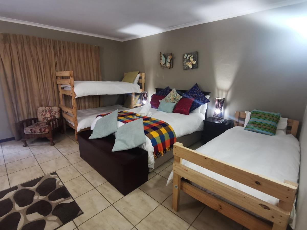 Sun Deck Lodge Hartbeespoort Exterior foto